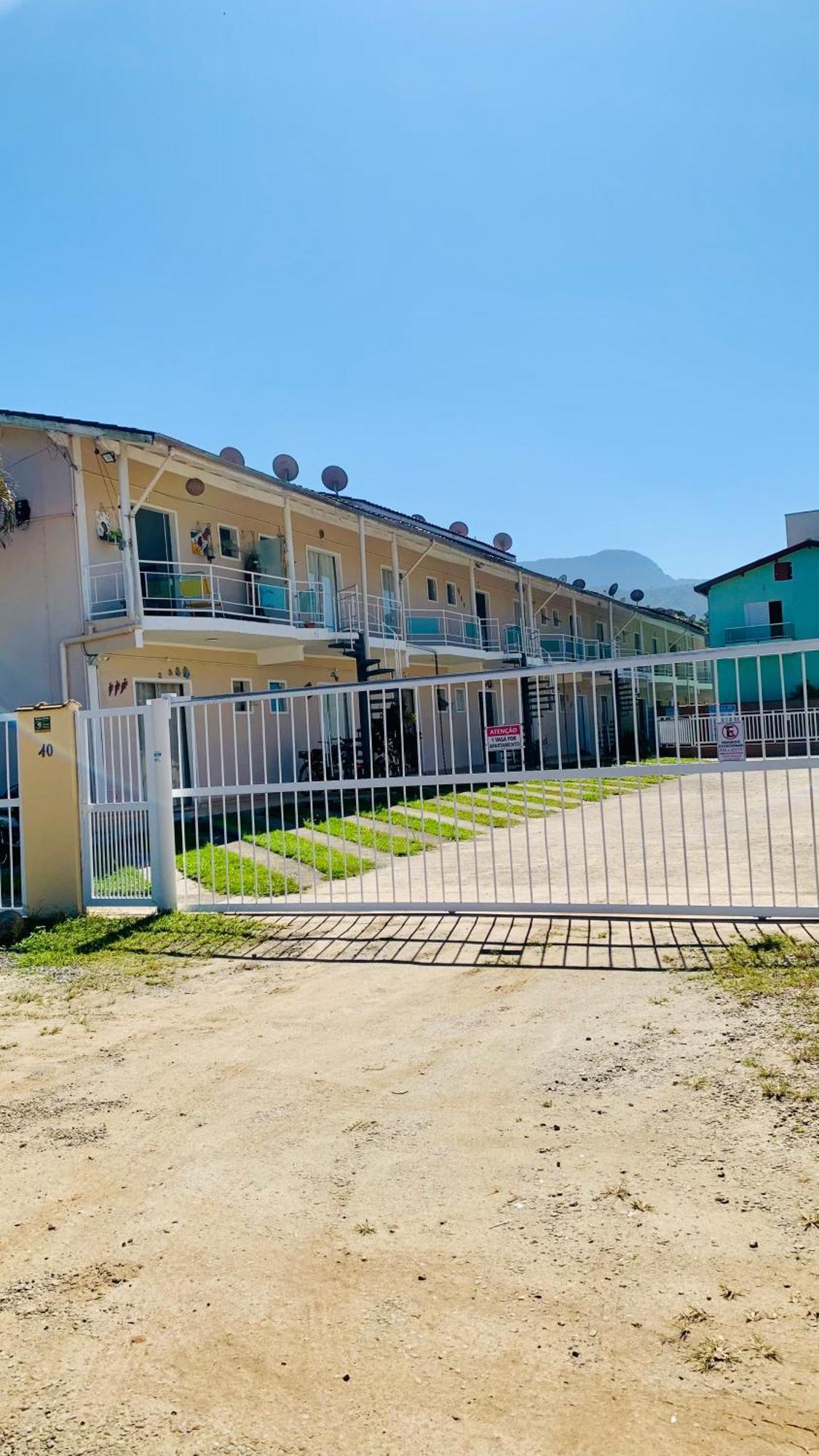 Apartamento Em ウバトゥバ エクステリア 写真